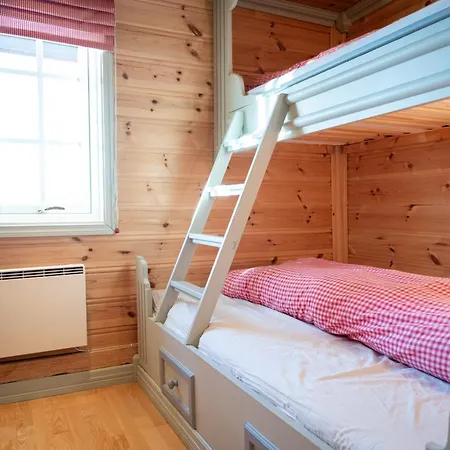 Budalen, Spacious Close To Skitracks Holo
